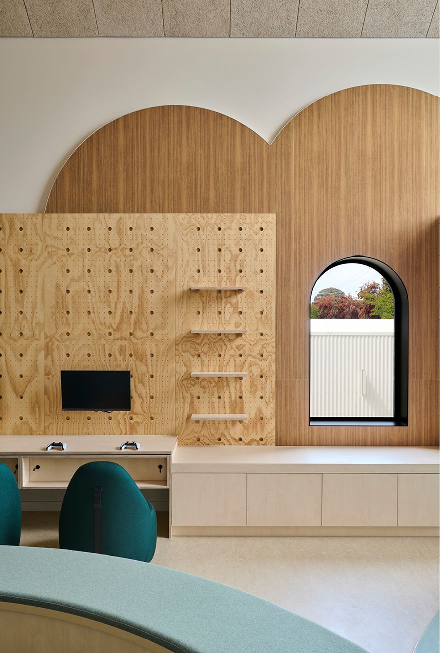 Details of wall joinery and materials