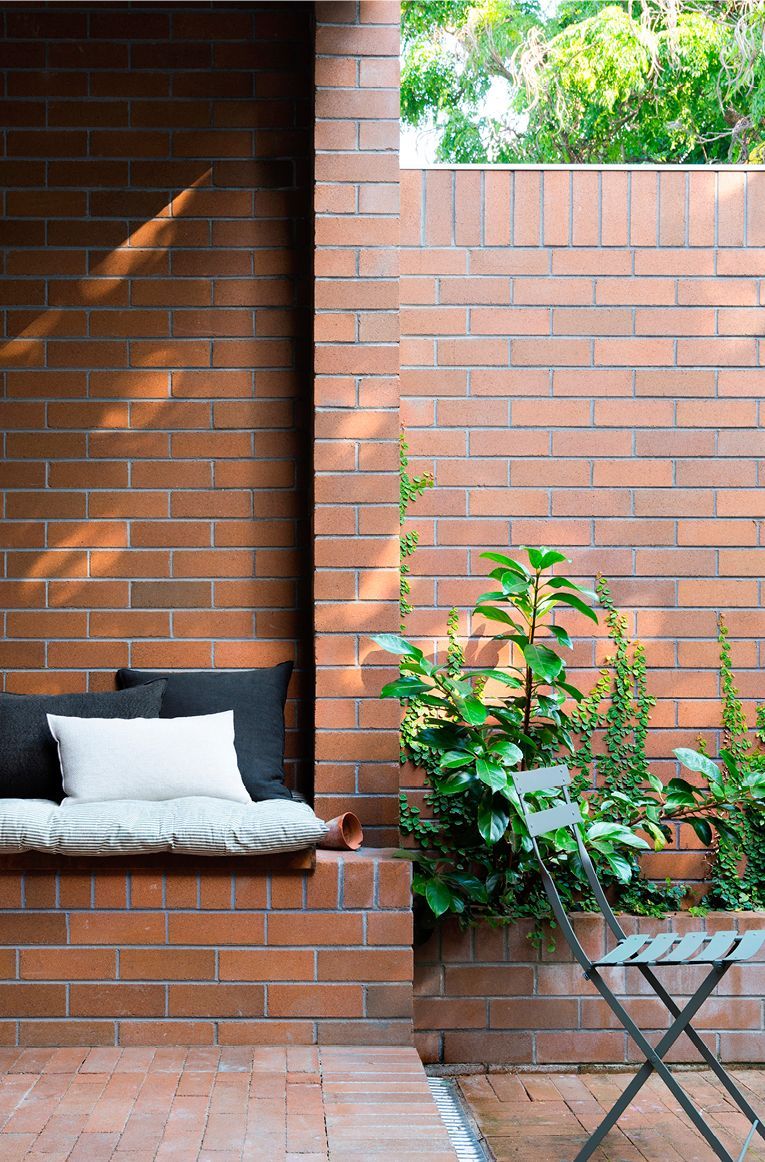 Courtyard details
